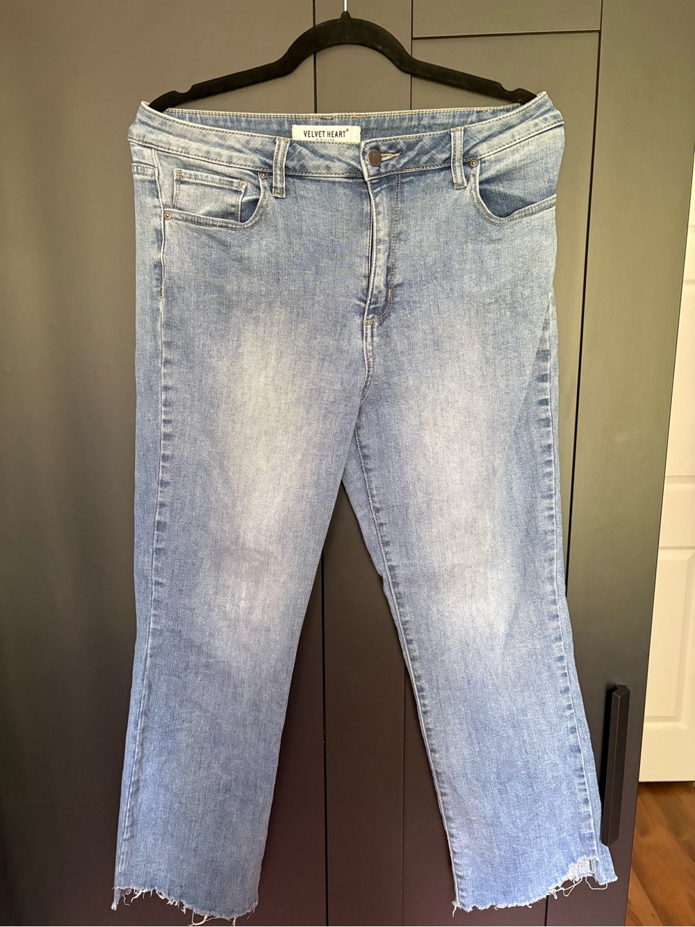Velvet Heart Light Blue Cropped Straight Jeans